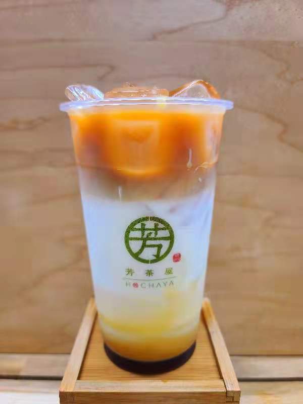Taro bubble tea with tapioca pearls served at Hochaya, a bubble tea shop in Goleta