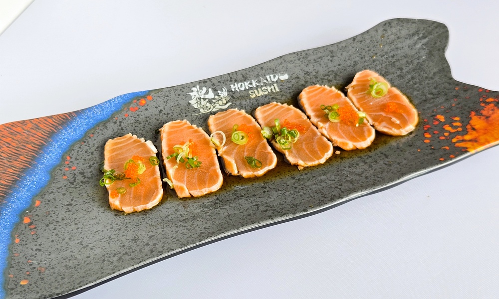 Salmon Tataki at Hokkaido Sushi, Japanese Restaurant in Grapevine