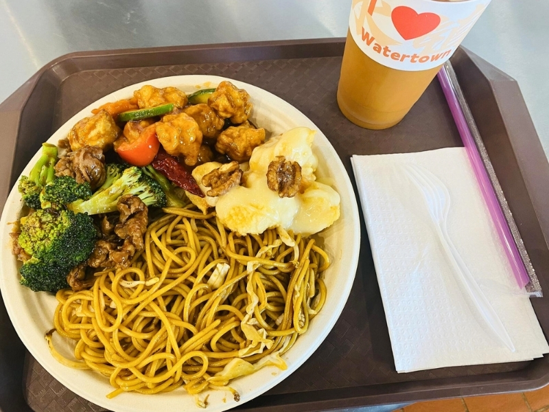 Noodle meal with chicken, veggies and boba tea at Hoya Asian Express, a Chinese Restaurant in Watertown