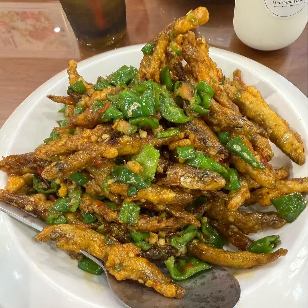 Hunan-Chef-湘遇(Carrollton)-Chinese-Restaurant-Smoked-Fish-With-Green-Peppers-Carrollton Smoked fish stir - fried with green peppers at Hunan Chef Xiang Yu, a Chinese Restaurant in Carrollton