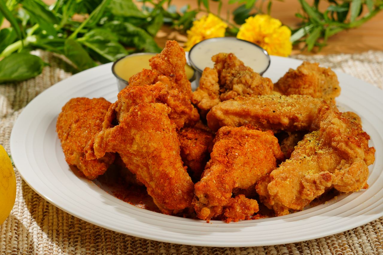 Crispy Fried Chicken Wings at Hutto Seafood Wings Seafood Restaurant in Irmo, South Carolina