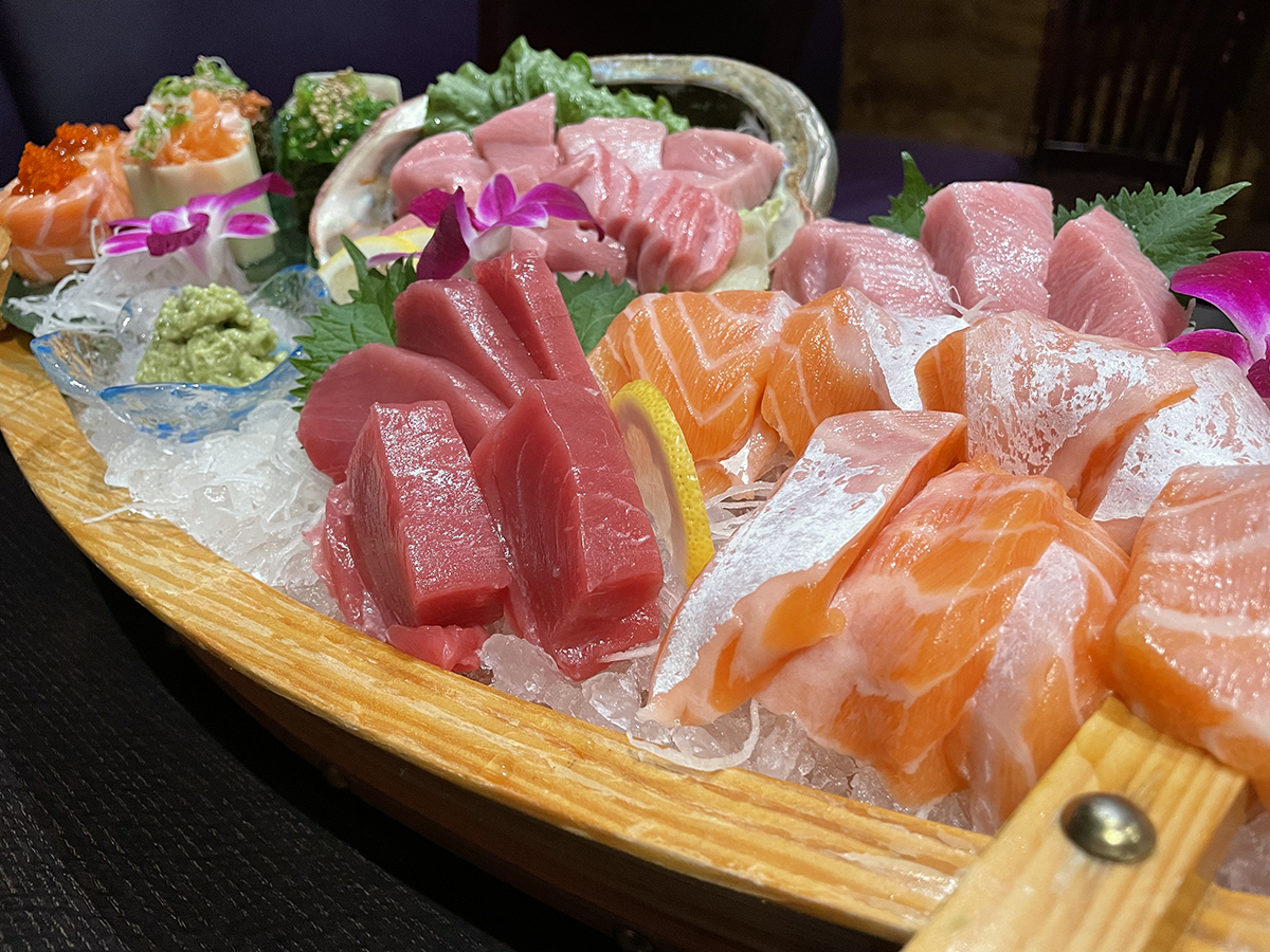 Sushi-Ichimoto-Authentic-Japanese-Restaurant-Sashimi-Hayward Fresh sashimi slices at Sushi Ichimoto,a Authentic Japanese Restaurant in Hayward