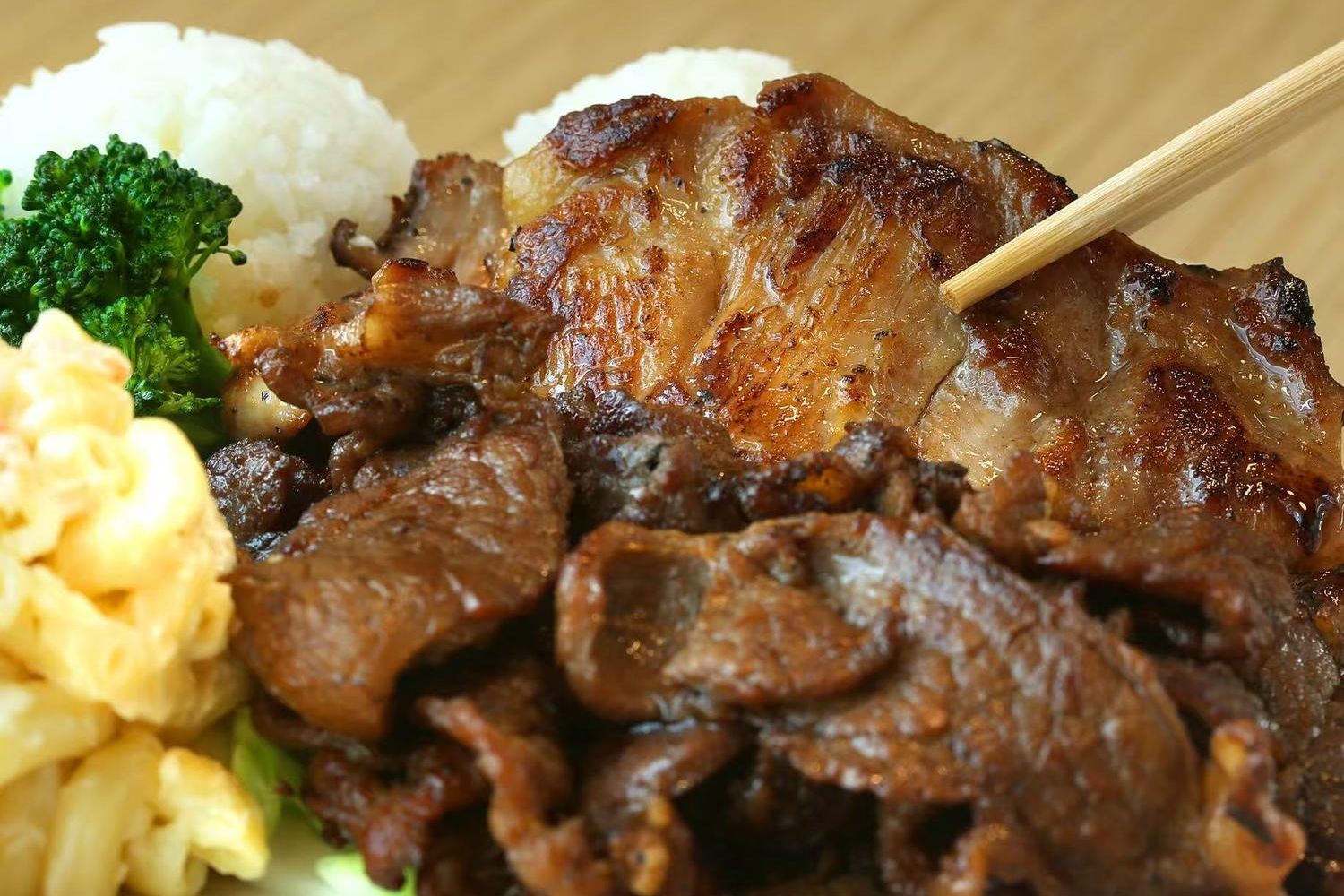 Marinated beef and grilled pork combo at Islands Hawaiian BBQ Restaurant in Gilbert