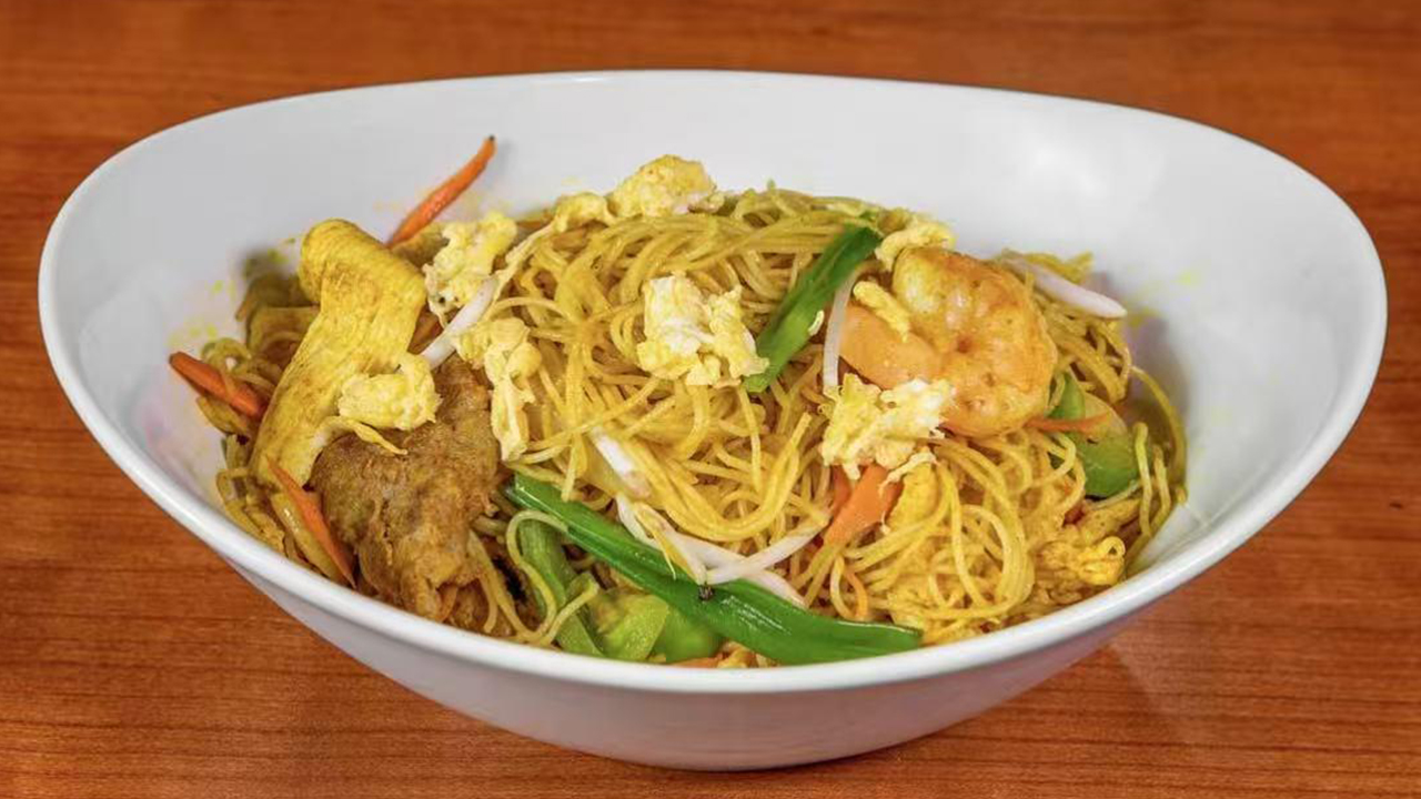 Singapore noodles at Jasmine Asian Cafe Asian Restaurant in Denver