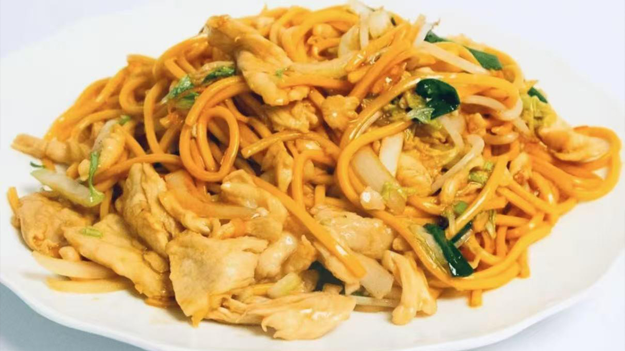 Chicken chow mein at Jasmine Asian Cafe Asian Restaurant in Denver
