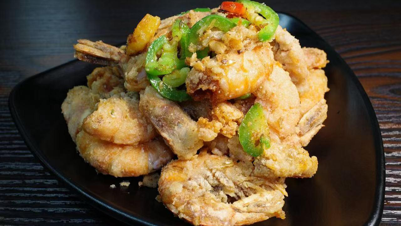 Salt and pepper shrimp at Jia Yan Dumpling Chinese Restaurant in Glendora