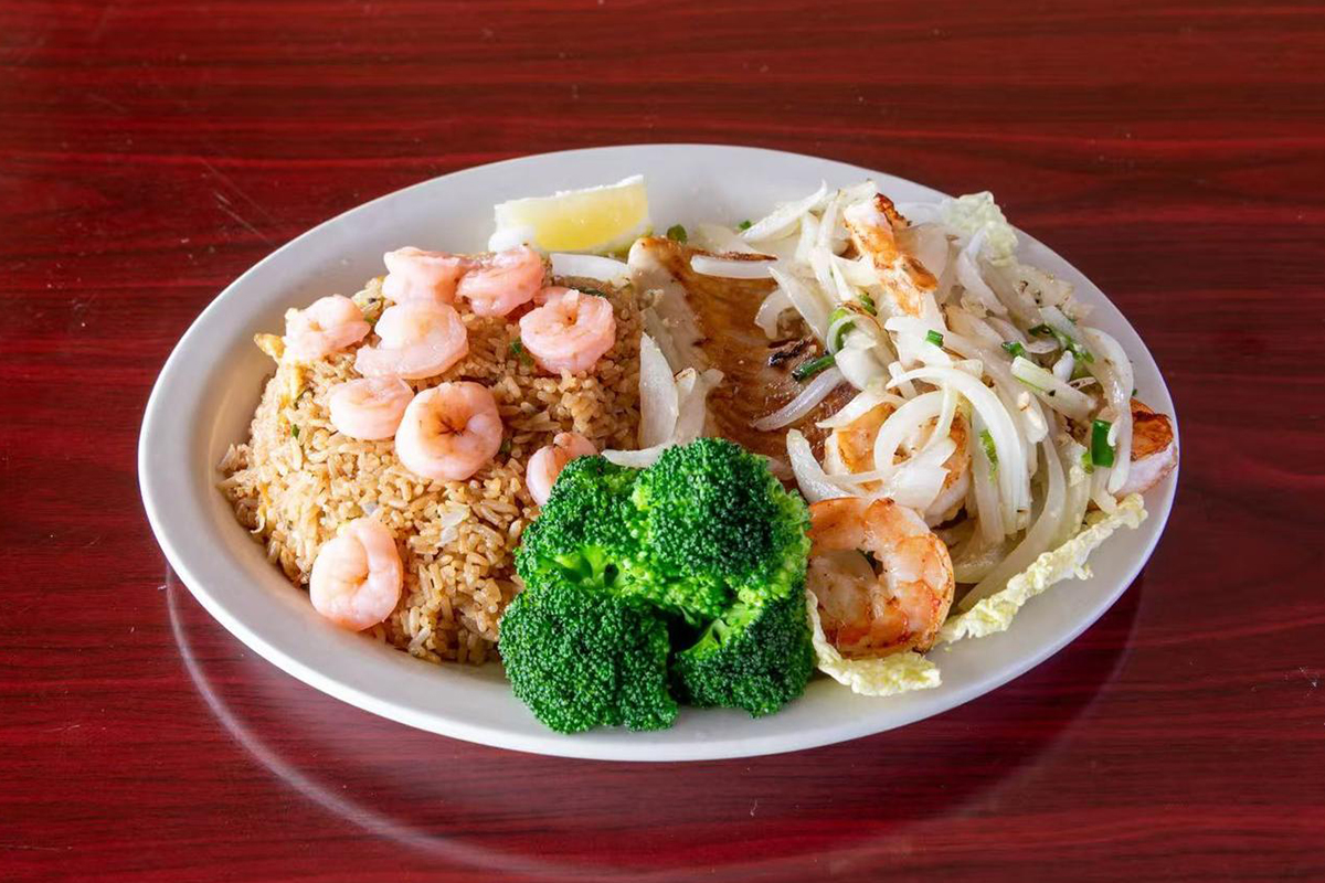 Grilled Redfish Fillet at Jing Xin's Asian Cafe，a Asian Restaurant in Spring