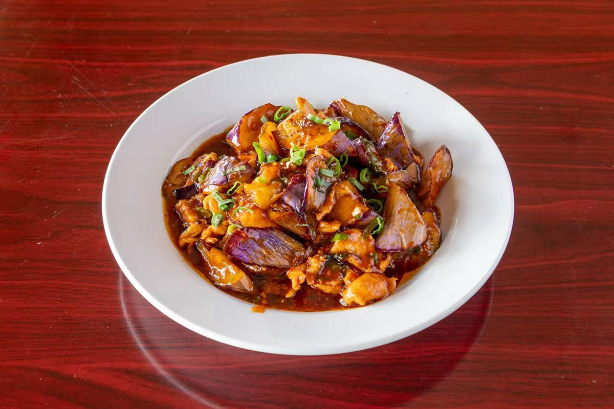 Chicken W/ Eggplant in Garlic Sauce at Jing Xin's Asian Cafe，a Asian Restaurant in Spring