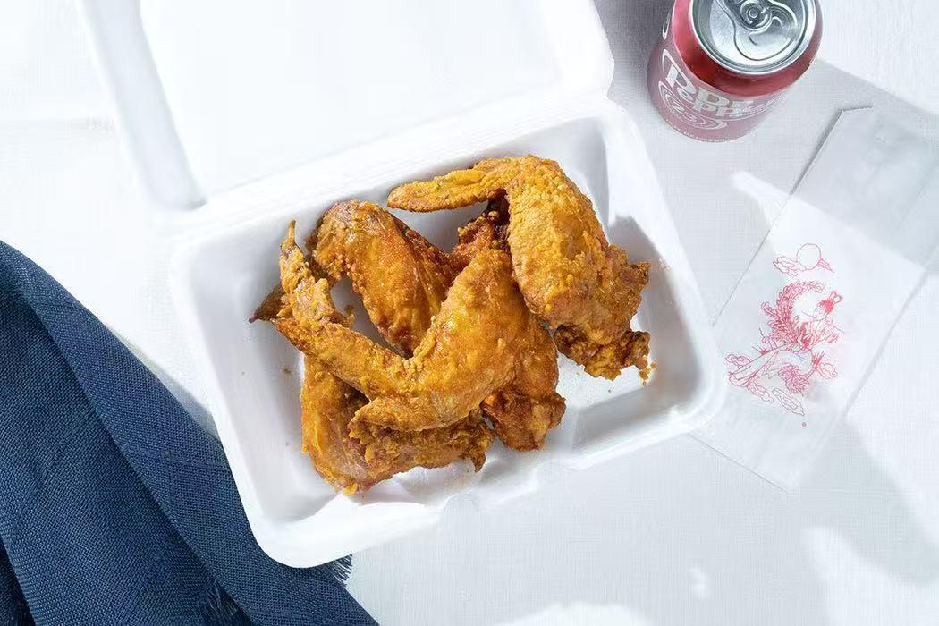 Fried chicken wings at Jin Jin Restaurant，a Chinese Restaurant in Spartanburg