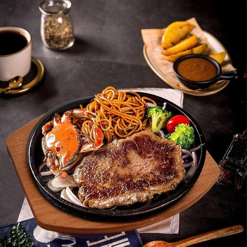 Katana-Buffet-Asian-Buffet-Restaurant-Seafood-Steak-Pasta-Canton Seafood Steak Pasta from Katana Buffet, an Asian Buffet Restaurant in Canton