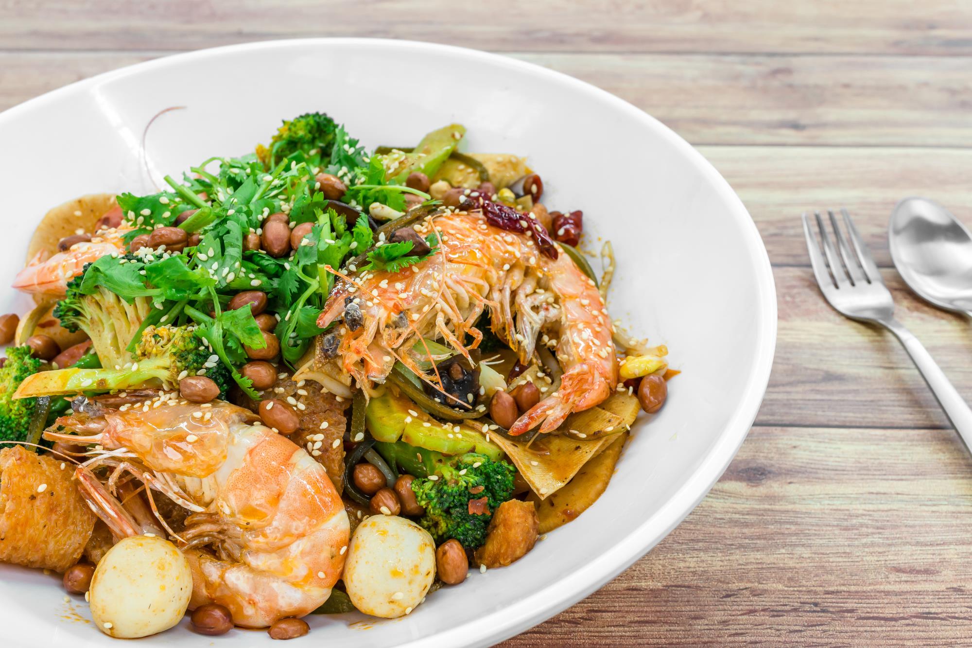 Mala spicy dry pot - Prawns, vegetables, sesame seeds at Kung Fu Tang 功夫烫, a Chinese Restaurant in Berwyn