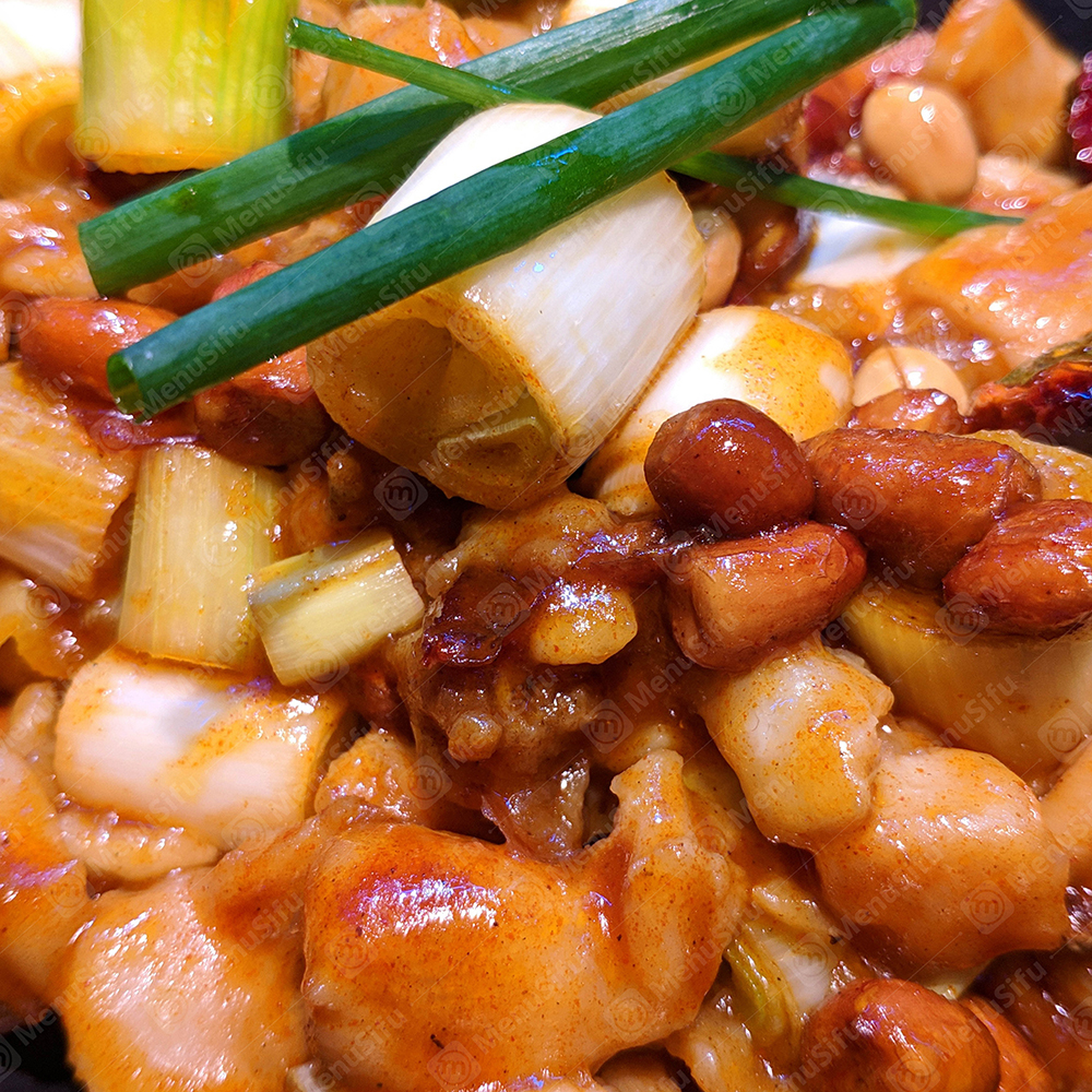 Kung Pao Chicken - Spicy chicken dish with peanuts, scallions, and spices at Kwik Wok, a Chinese Restaurant in Merrick