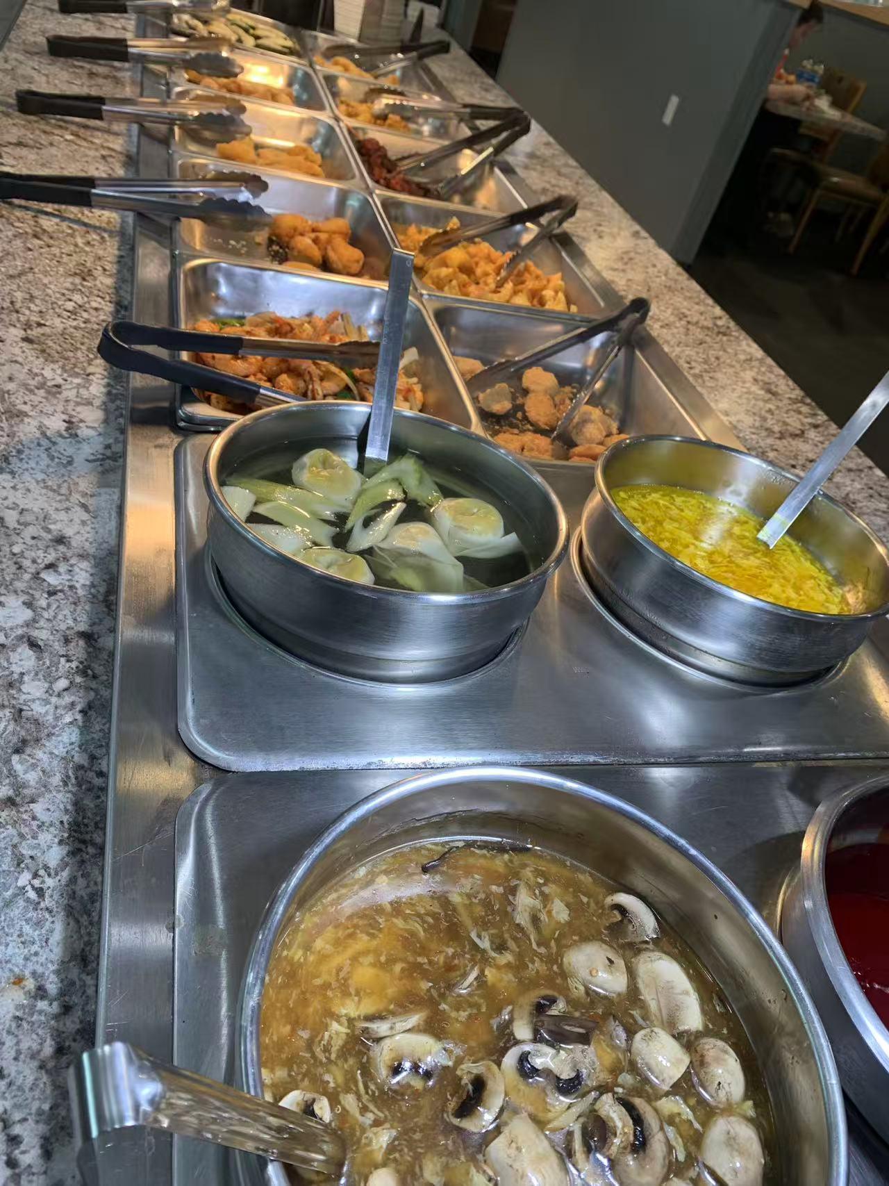 Soup and fried food buffet station at Lava Buffet & Sushi，a Asian Fusion Restaurant in Kilgore