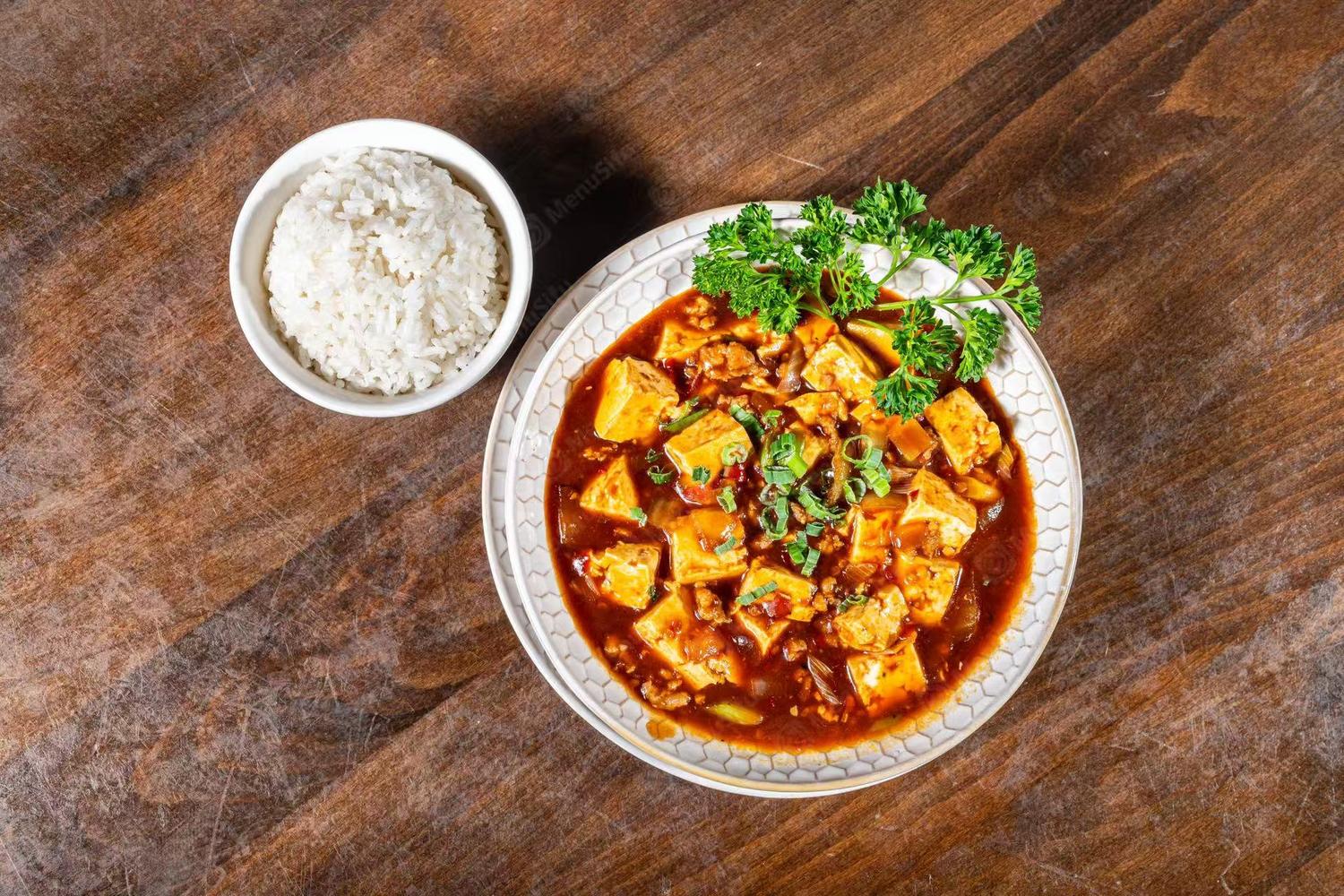 Mapo Tofu with Rice at Lee’s Hunan, Chinese Restaurant in Aberdeen