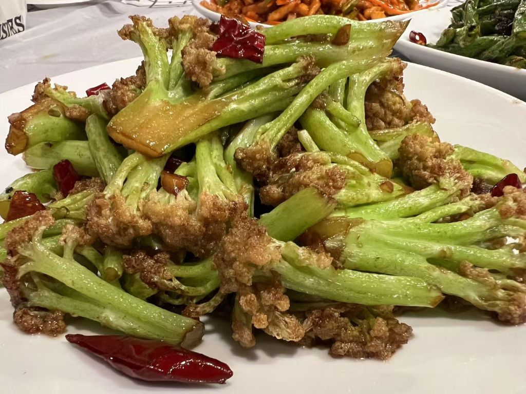 Liao-M-BBQ-Chinese-restaurant-Dry-Fried-Cauliflower-Flushing Dry - Fried Cauliflower - Cauliflower stir - fried with dried chili for a spicy kick at Liao M BBQ, a Chinese restaurant in Flushing