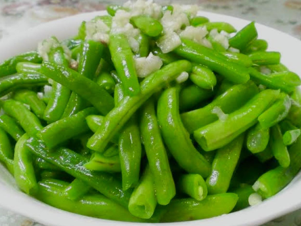 Garlic Green Bean at Little Peking，a Chinese Restaurant in Fresno
