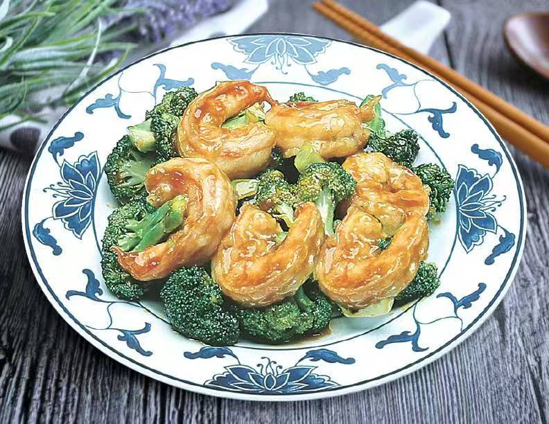 Stir-fried shrimp with broccoli in savory sauce at Lucky Garden, a Chinese Restaurant in Methuen