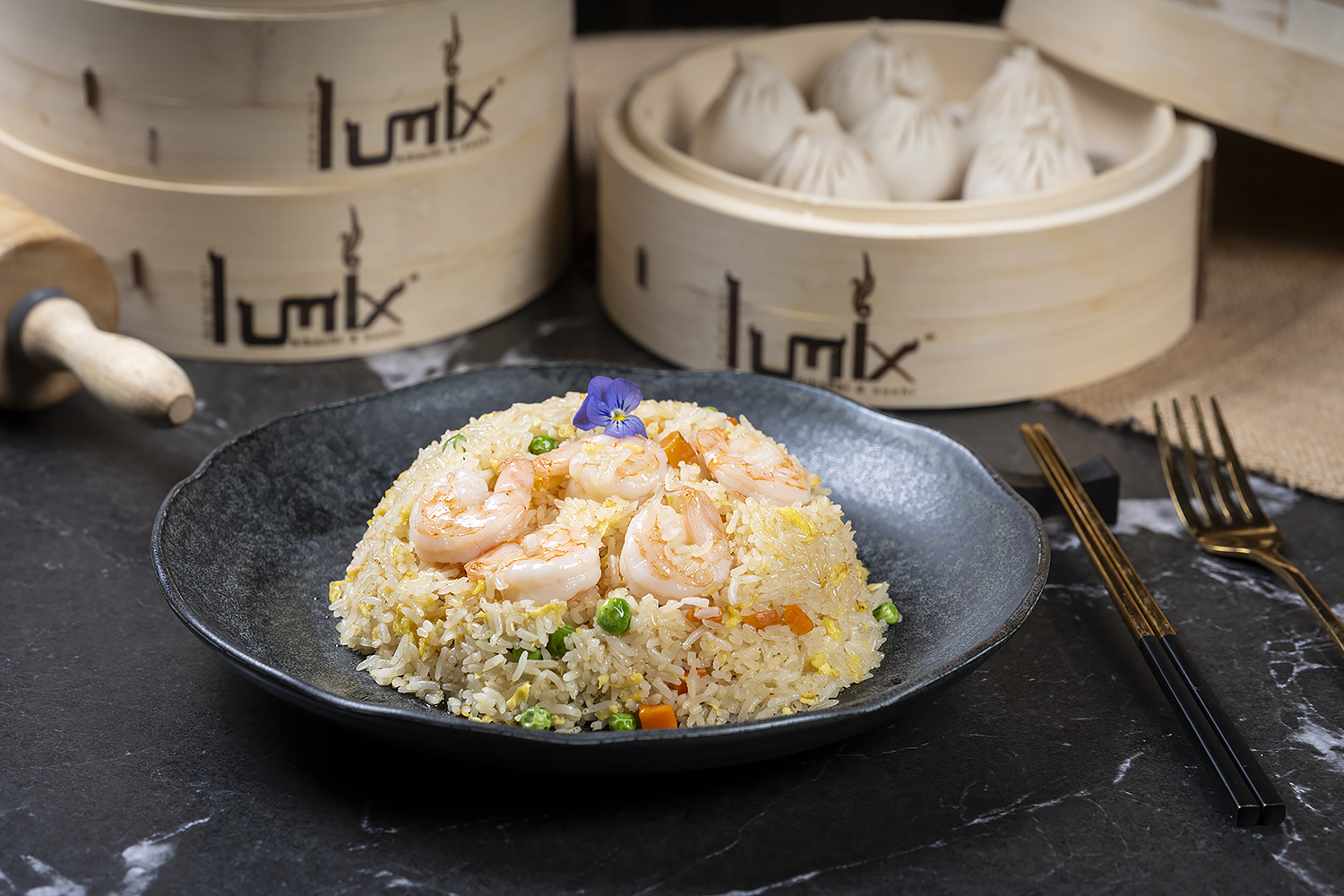 Shrimp fried rice with vegetables and egg