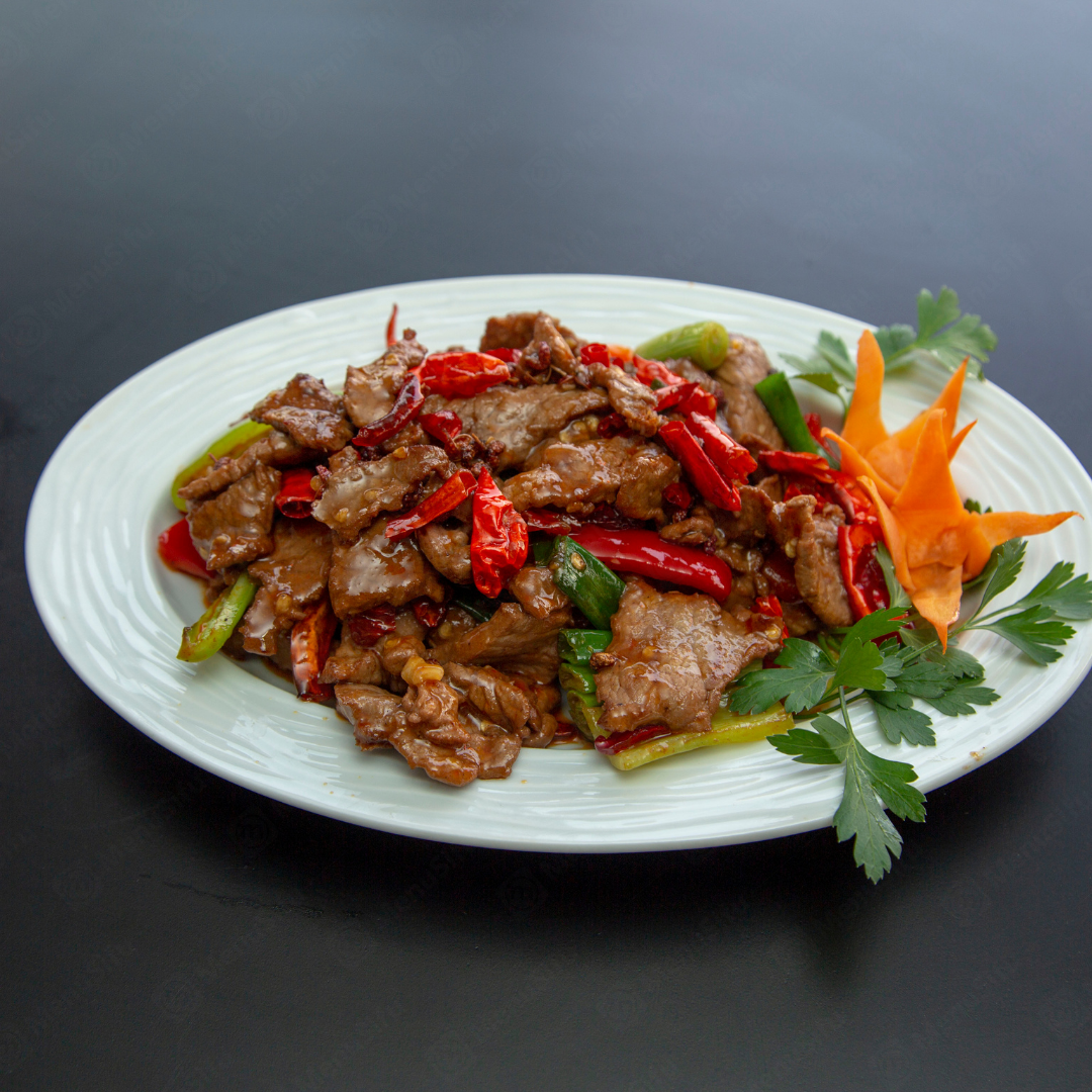 Szechuan Beef at Magic Wok，a Chinese Restaurant in Fontana