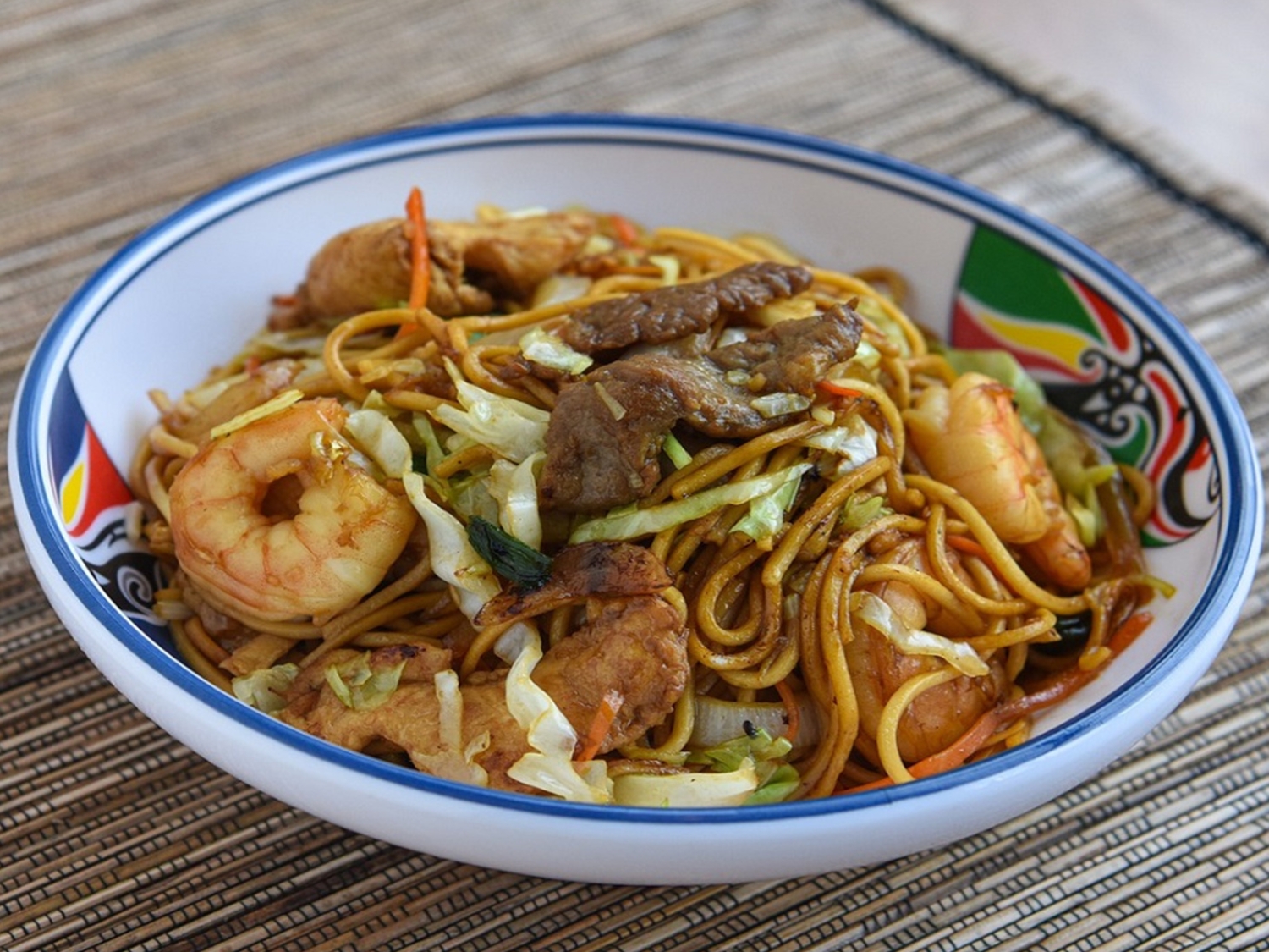 Stir-fried noodles with shrimp, meat and cabbage at May Mei, a Cantonese Restaurant in Arcadia