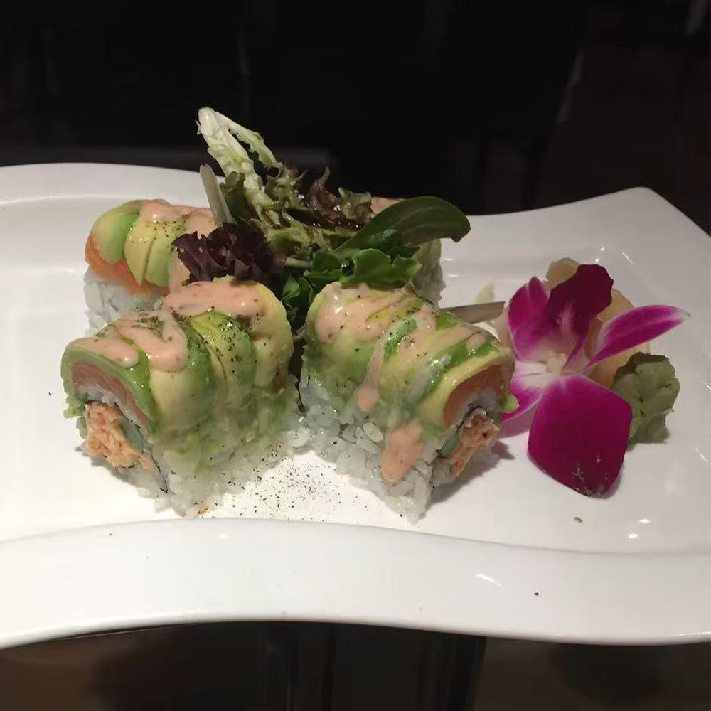Avocado Special Roll at Mei Tzu Sushi Bar & Kitchen, Asian-style Restaurant in East Windsor