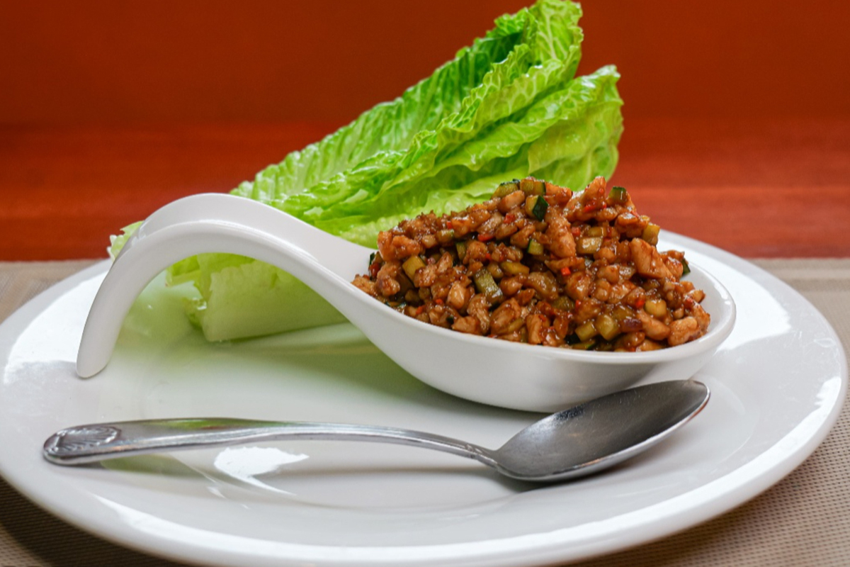 chicken wrap at M Fresh，a Asian Fusion Restaurant in Duncan