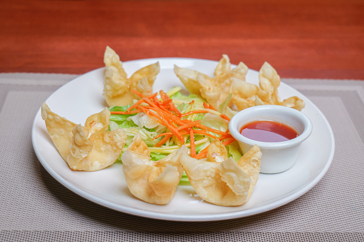 crab wonton at M Fresh，a Asian Fusion Restaurant in Duncan