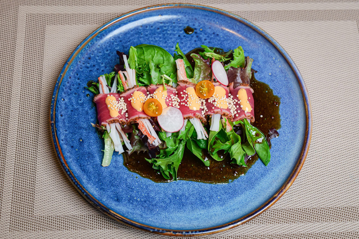 tuna carpaccio at M Fresh，a Asian Fusion Restaurant in Duncan