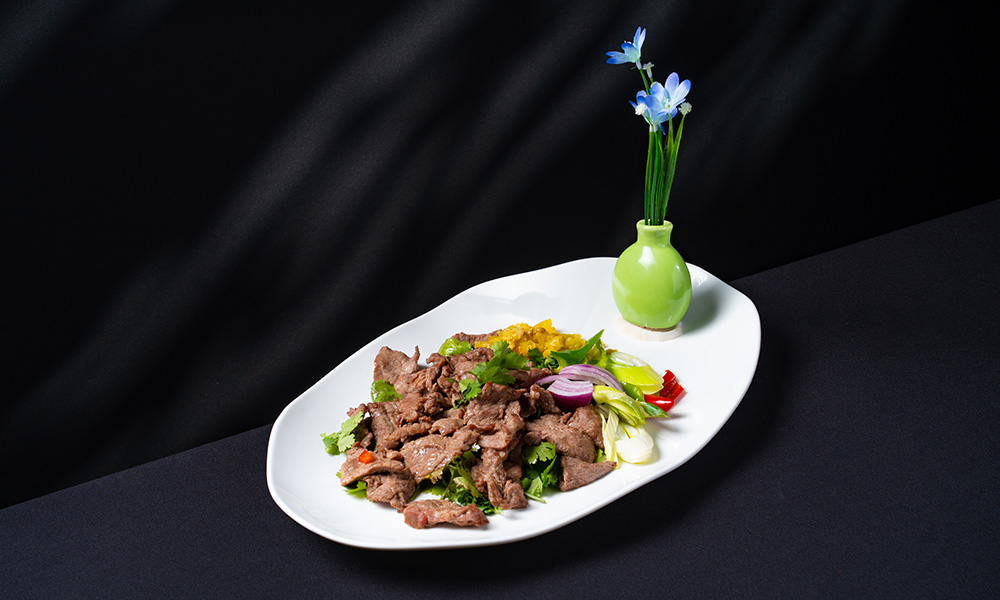 Stir-Fried Yellow Beef at Min Du Sheng Yan 闽都盛宴，a Chinese Restaurant in Queens