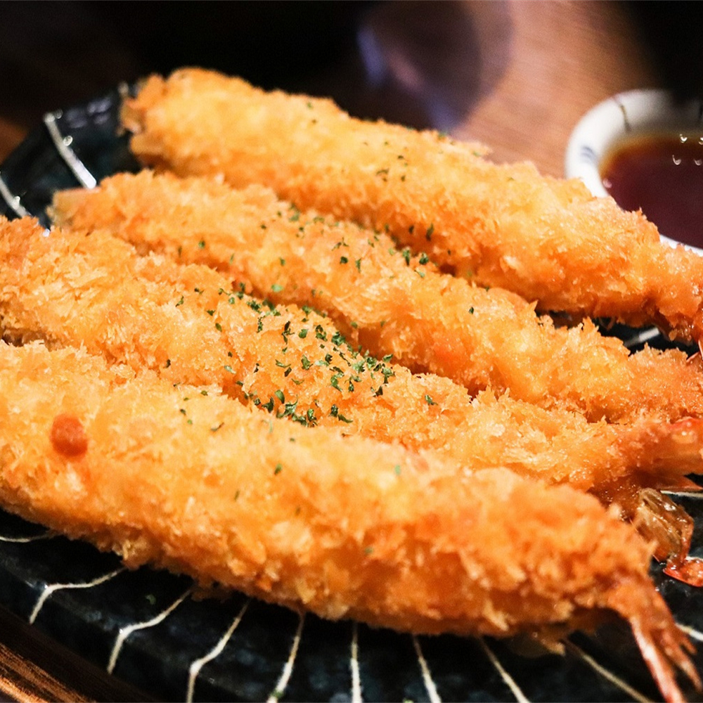 Frying Tempura at Momotaro Ramen & Sushi, Japanese Restaurant in Pensacola