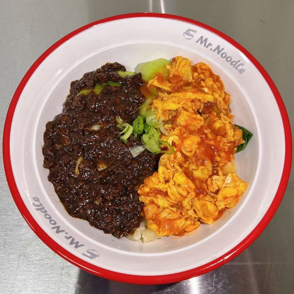 Noodles with black bean sauce and tomato egg at Mr.Noodle, an Chinese Restaurant in Corona