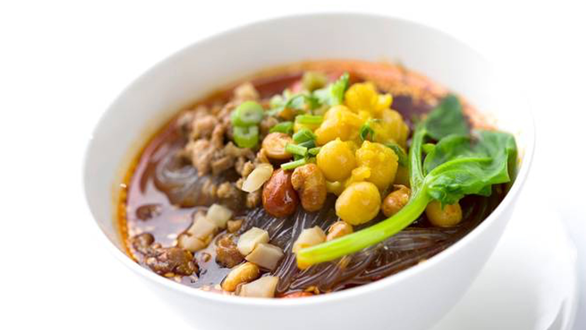 Spicy vermicelli with peanuts and greens