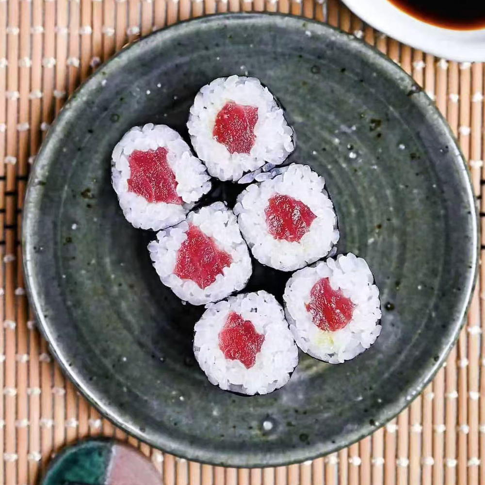 Tuna roll at Nagoya Sushi Japanese Restaurant in Berkeley