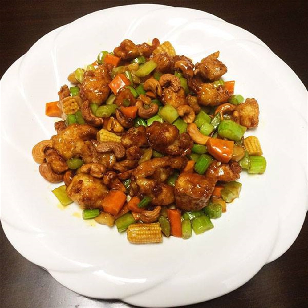Chicken stir-fried with cashews and veggies at New China King, a Chinese Restaurant in Ardmore