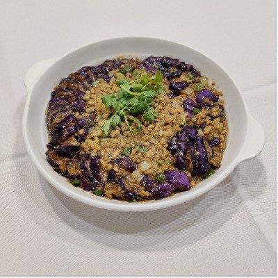 Braised eggplant with minced pork and fresh coriander.