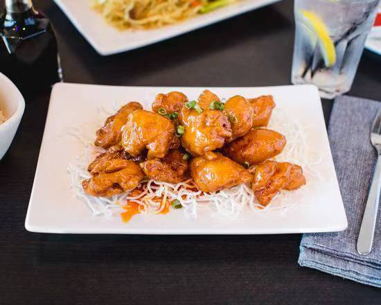Moon China Bistro-Chinese Restaurant-Crispy honey chicken-Chandler Crispy honey chicken at Moon China Bistro, a Chinese Restaurant in Chandler