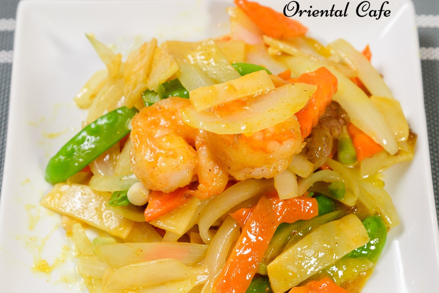 Curry shrimp with mixed vegetables and noodles at Oriental Cafe, a Chinese Restaurant in Rockville