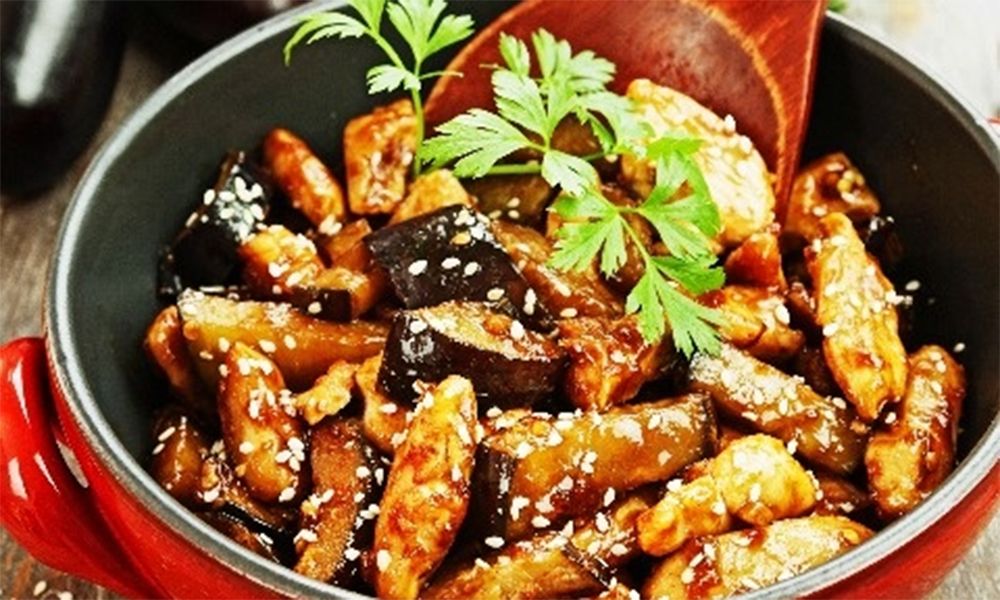Pacific-Eatery-Chinese-Restaurant-Fried-Eggplant-Kenny-Rd-Columbus Eggplant and chicken stir-fried with sesame, sweet and savory at Pacific Eatery Restaurant in Kenny Rd, Columbus