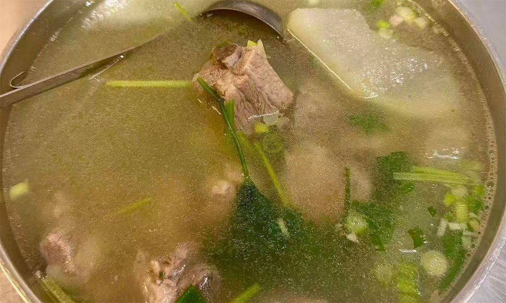 Pacific-Eatery-Chinese-Restaurant-Pork-Ribs-And-Winter-Melon-Soup-Kenny-Rd-Columbus Pork ribs and winter melon in clear soup, light and nutritious at Pacific Eatery Restaurant in Kenny Rd, Columbus