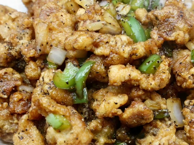 Chicken with black pepper, green pepper, and onion at Panda Buffet Chinese Food, a Chinese Restaurant in Willoughby