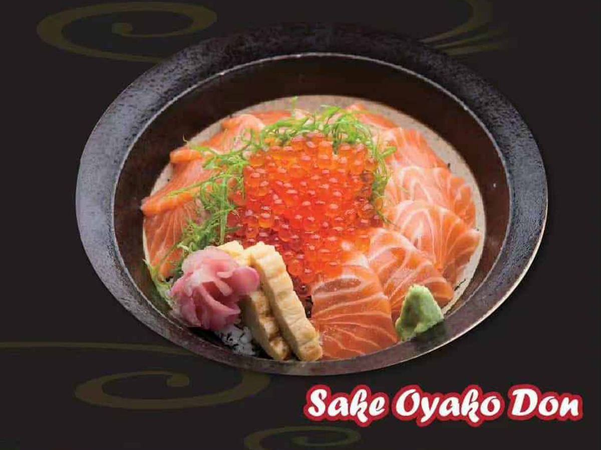 Pho-House-Asian-Fusion-Restaurant-Sake-Oyako-Don-Carmichael A rice bowl topped with fresh salmon and ikura at Pho House, a Asian Fusion Restaurant in Carmichael