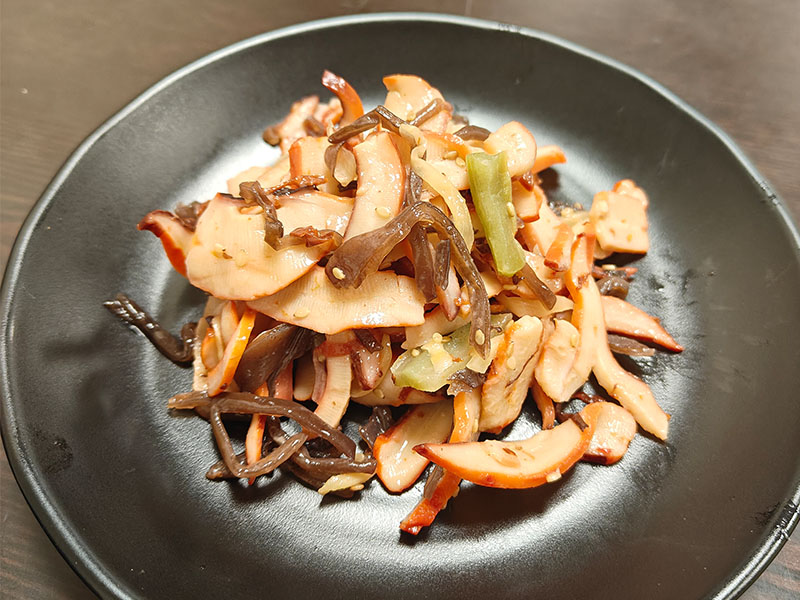 Salmon-shrimp donburi with crispy garlic at Pokebowl Express & Asian Cuisine, an Asian Restaurant in Pittsburgh
