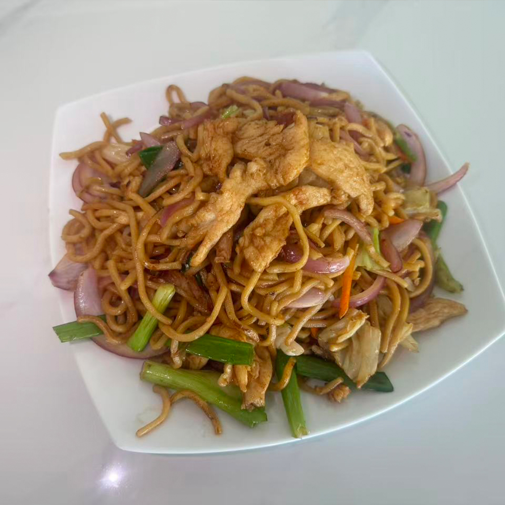 QZ-Asian-Hibachi-and-Milk-Tea-Asian-Restaurant-Chicken-Fried-Noodles-Carmichael Chicken Fried Noodles at QZ Asian Hibachi and Milk Tea in Carmichael, California
