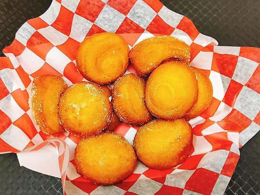 R-Burger-N-Wings-Fast-Food-restaurant-Sugar-Dusted-Donuts-Bradenton Sugar - Dusted Donuts Mini donuts with a sprinkle of sugar at R Burger N Wings, a Fast Food restaurant in Bradenton