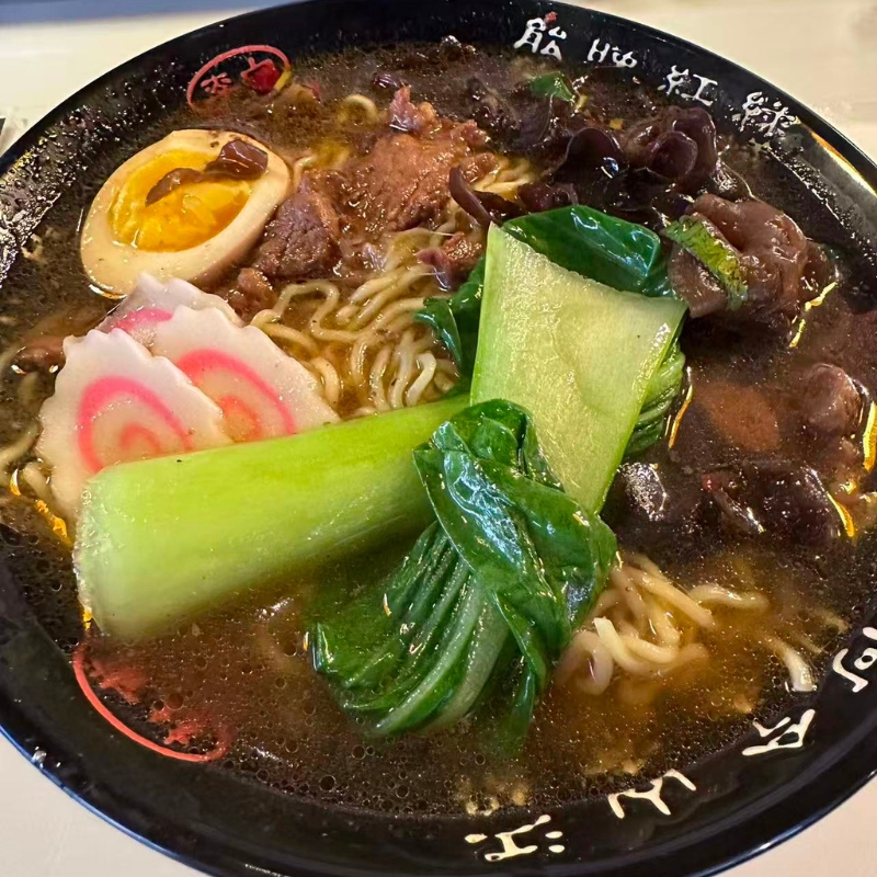 Roll-&-Bowl-Japanese-Restaurant-Braised-beef-noodle-Richmond Braised beef noodle with various toppings at Roll & Bowl, a Sushi Restaurant in Richmond