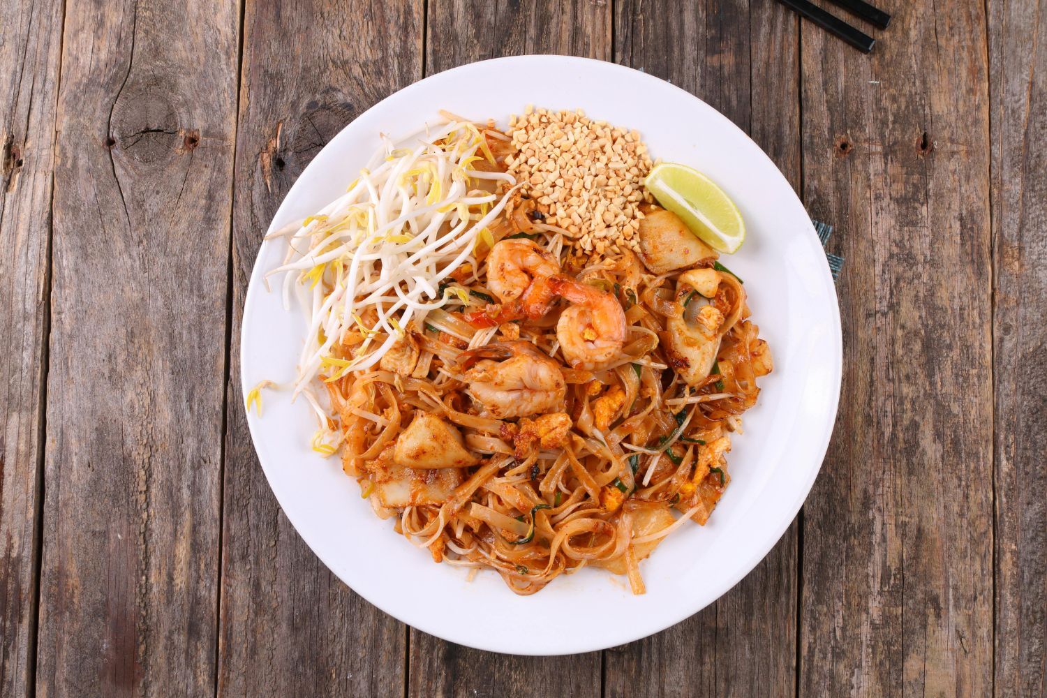 Shrimp pad thai noodles with peanuts and lime at Sam Bistro Thai Restaurant in Middletown