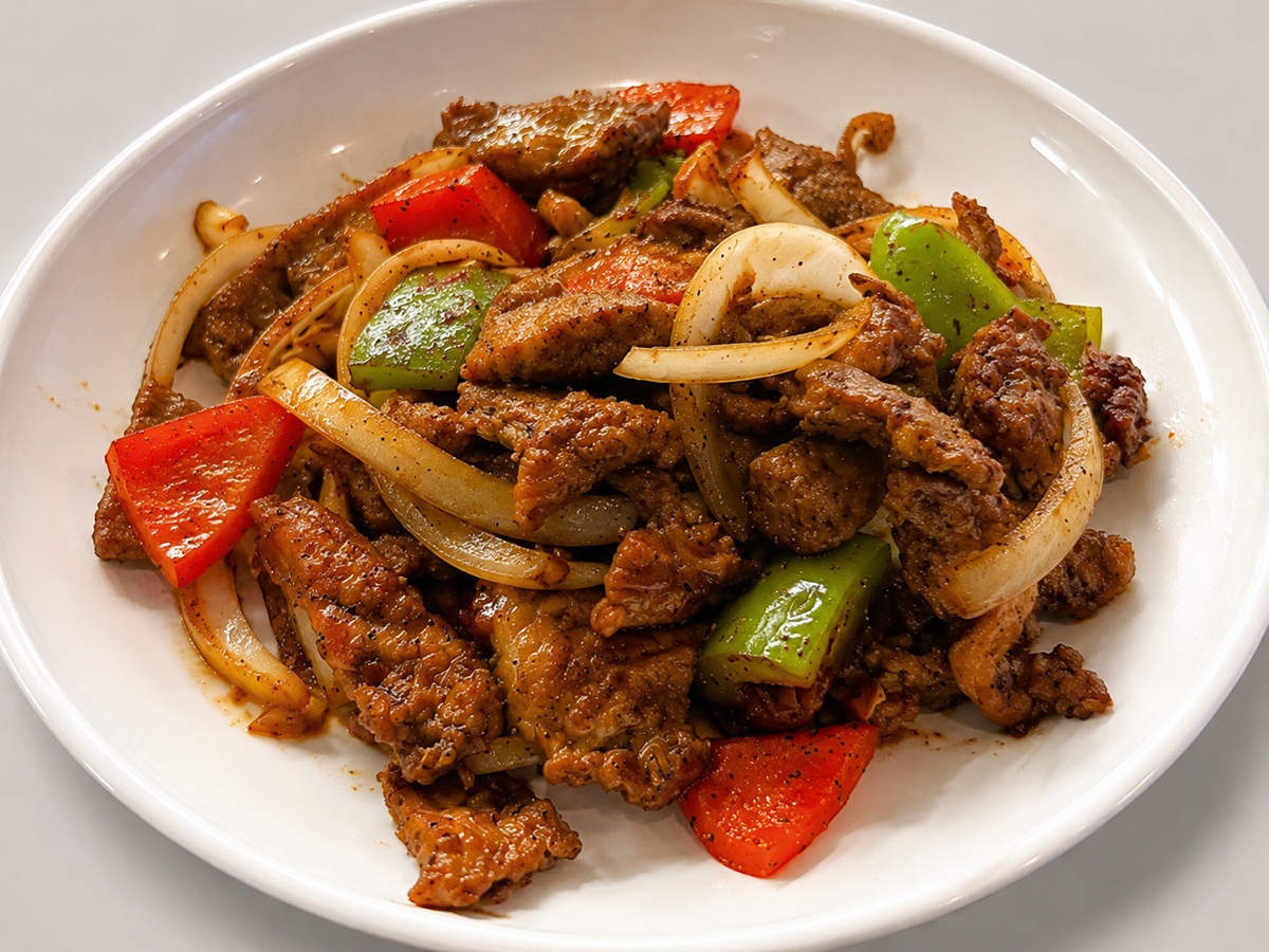 Pepper beef stir fry with onions and bell peppers at Savory Bun, a Chinese Restaurant in Roselle