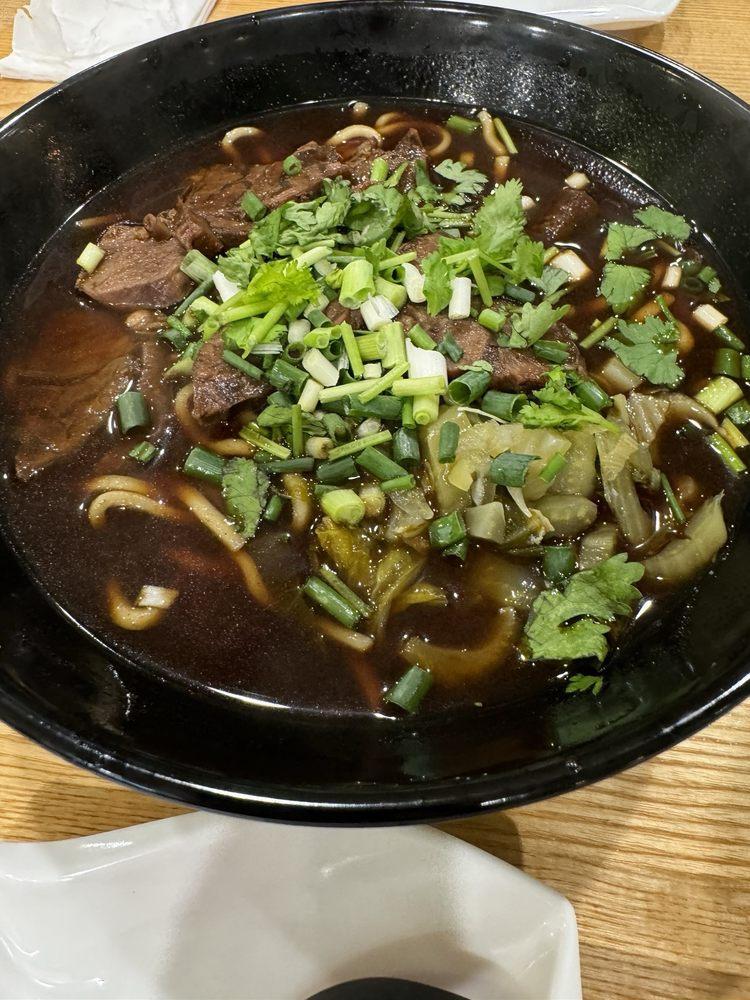 Seasons-Taiwanese-Eatery-Taiwanese-Restaurant-Beef-Noodle-Soup-Honolulu Beef Noodle Soup at Seasons Taiwanese Eatery,a Taiwanese Restaurant in Honolulu
