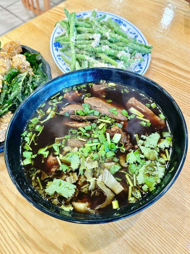 Seasons-Taiwanese-Eatery-Taiwanese-Restaurant-Beef-Noodle-Soup-Honolulu Beef Noodle Soup at Seasons Taiwanese Eatery,a Taiwanese Restaurant in Honolulu