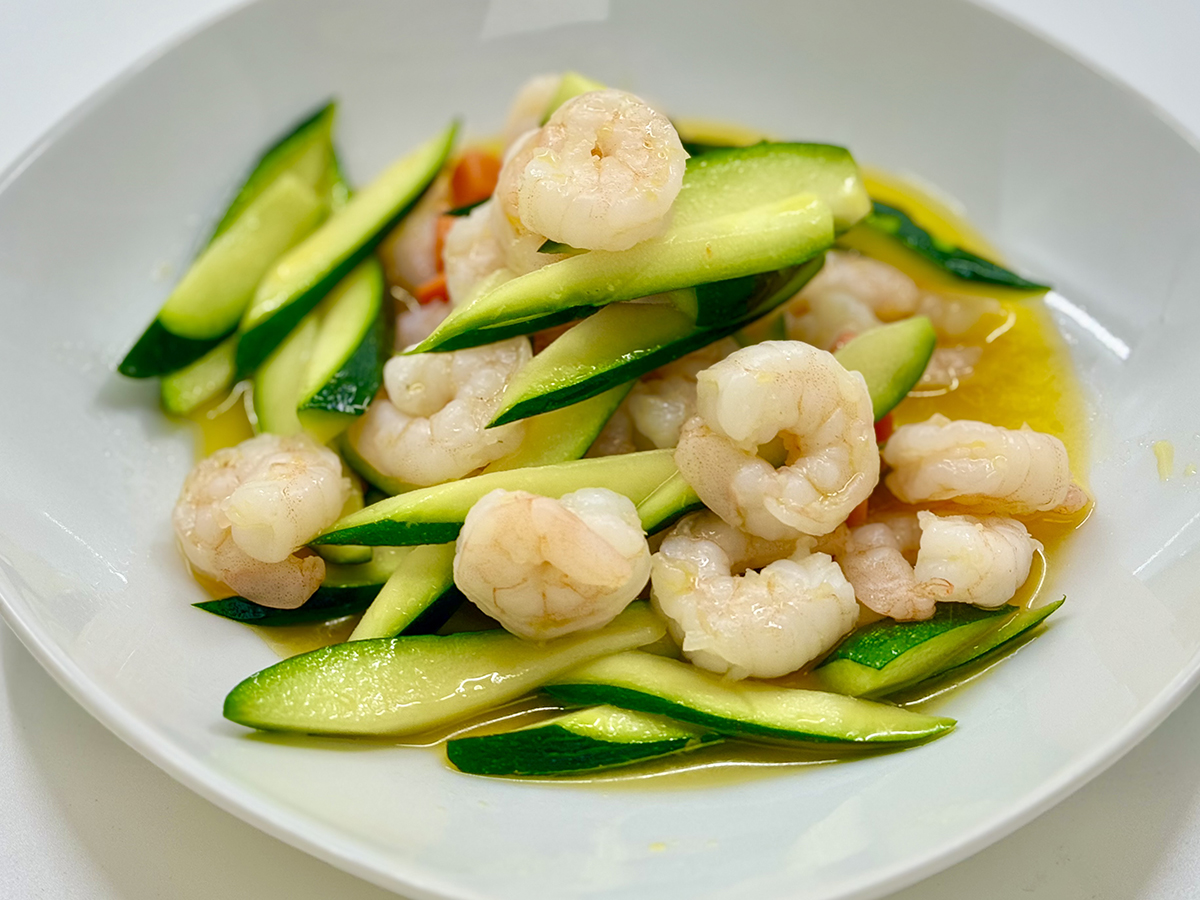 Stir-Fried Shrimp with Cucumber at Shibuya Buffet，a Buffet Restaurant in Sand Springs